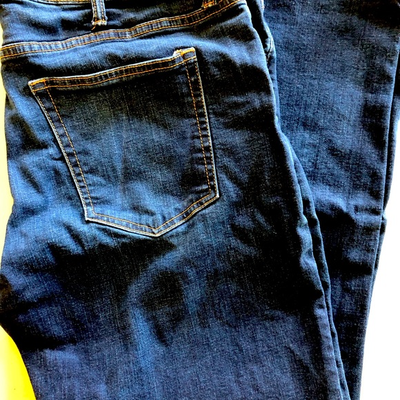 Like new straight leg indigo jeans from GH Bass. - Picture 1 of 5